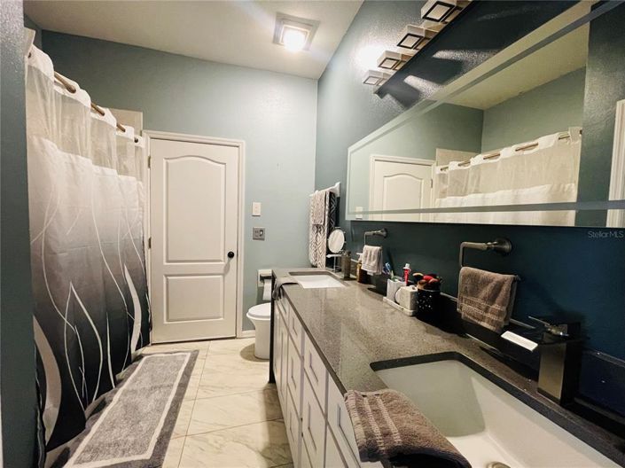 Image No.27-4 Bed Property for sale