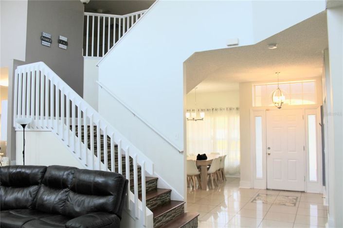 Image No.10-4 Bed Property for sale