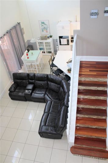 Image No.20-4 Bed Property for sale