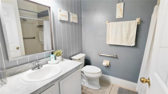 Image No.43-4 Bed Property for sale
