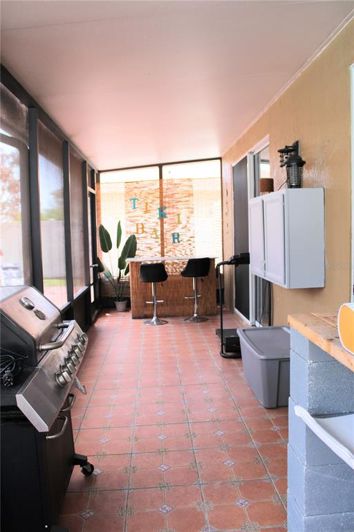 Image No.47-4 Bed Property for sale