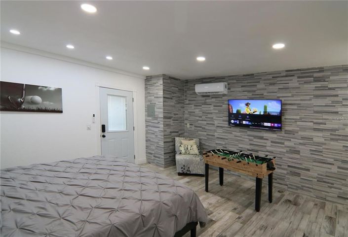 Image No.16-5 Bed Property for sale