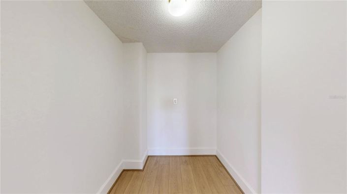 Image No.29-2 Bed Property for sale