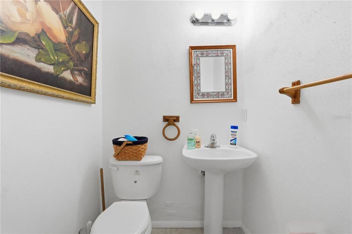 Image No.24-3 Bed Townhouse for sale