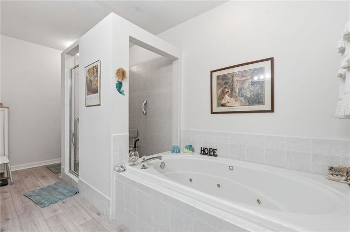 Image No.39-3 Bed Townhouse for sale