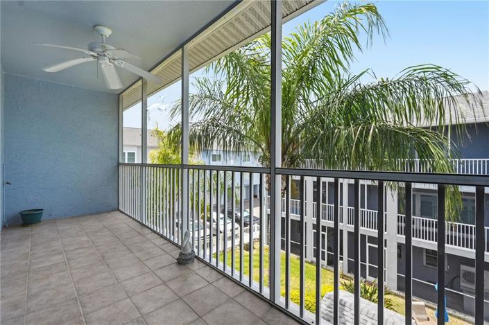 Image No.47-3 Bed Townhouse for sale