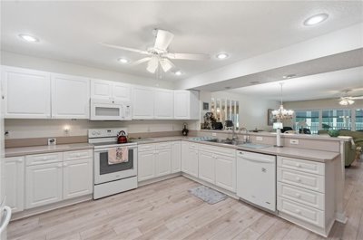 fa005713