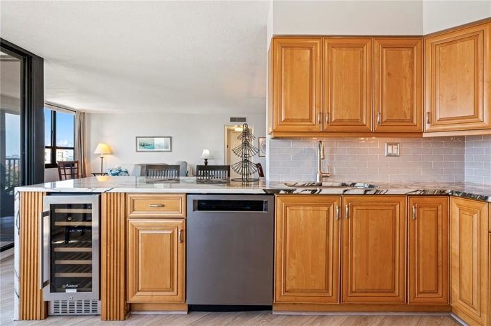 Image No.26-2 Bed Property for sale
