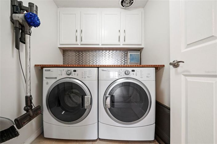 Image No.42-2 Bed Property for sale