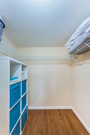 Image No.24-2 Bed Property for sale