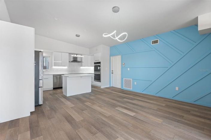 Image No.19-4 Bed Property for sale