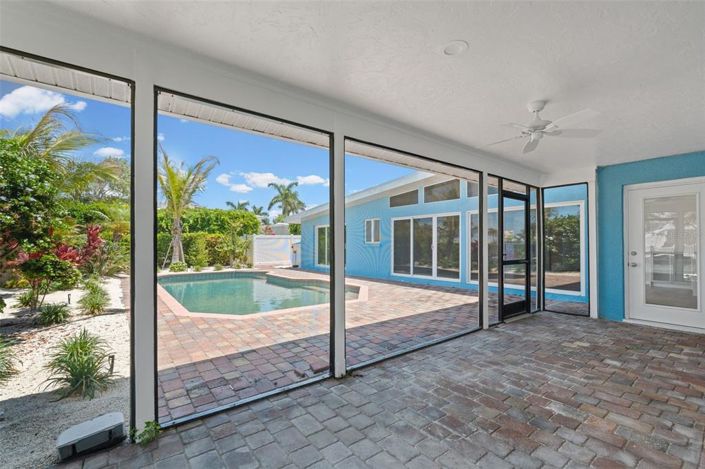Image No.38-4 Bed Property for sale