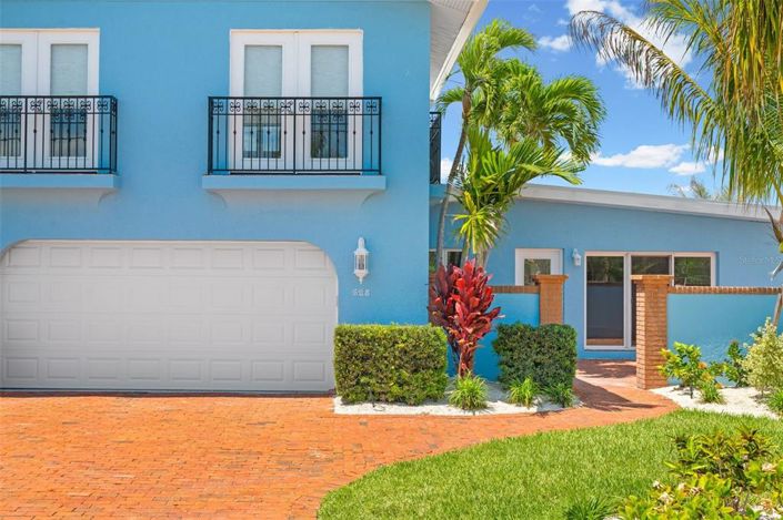 Image No.58-4 Bed Property for sale