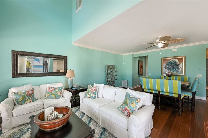 Image No.5-4 Bed Property for sale