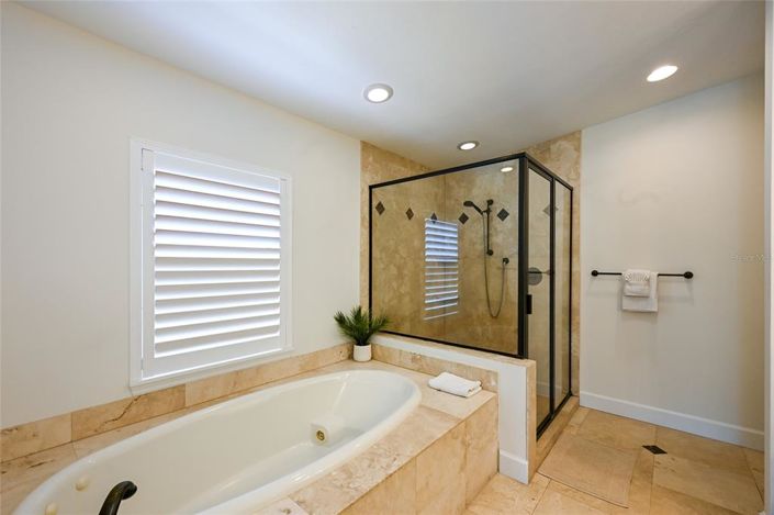 Image No.25-4 Bed Property for sale