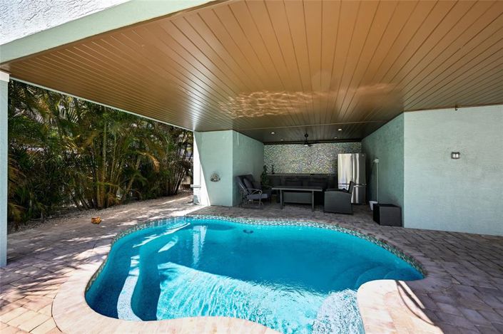 Image No.33-4 Bed Property for sale