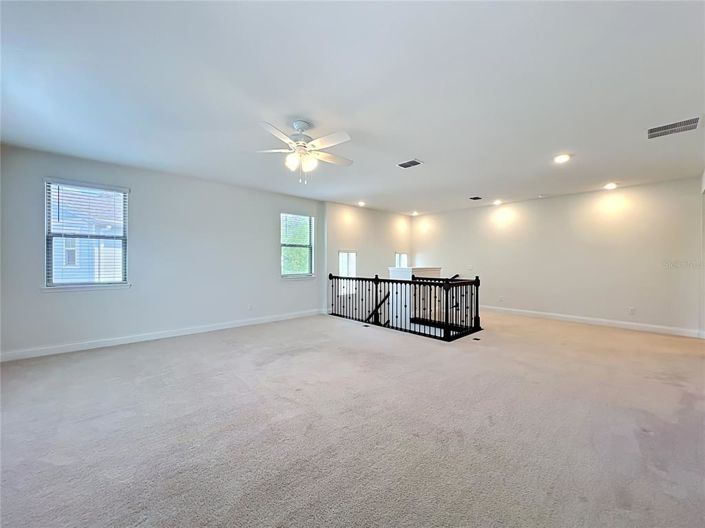 Image No.53-6 Bed Property for sale