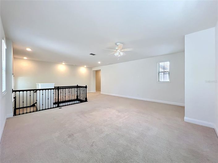 Image No.54-6 Bed Property for sale