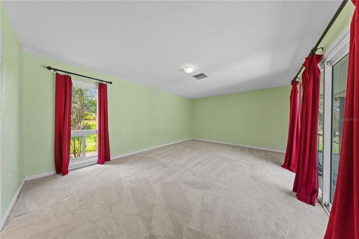 Image No.40-3 Bed Property for sale