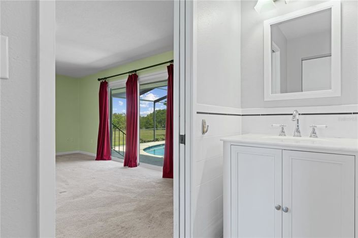 Image No.41-3 Bed Property for sale