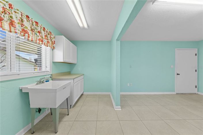 Image No.49-3 Bed Property for sale