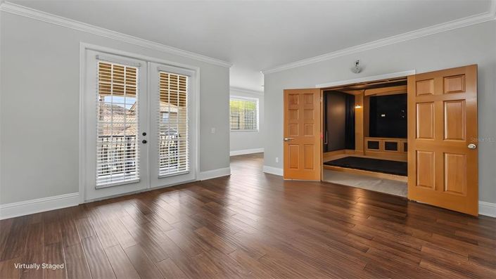 Image No.34-6 Bed Property for sale