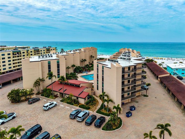 Image No.3-Propriété de 2 chambres à vendre à Sarasota