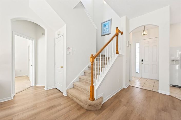 Image No.9-4 Bed Townhouse for sale