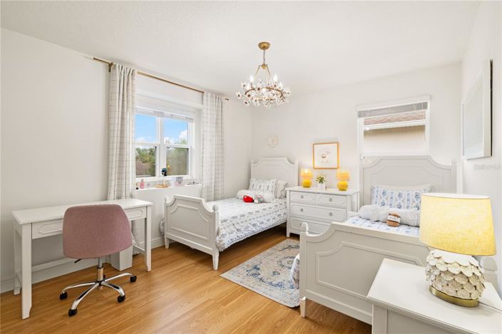 Image No.40-4 Bed Property for sale