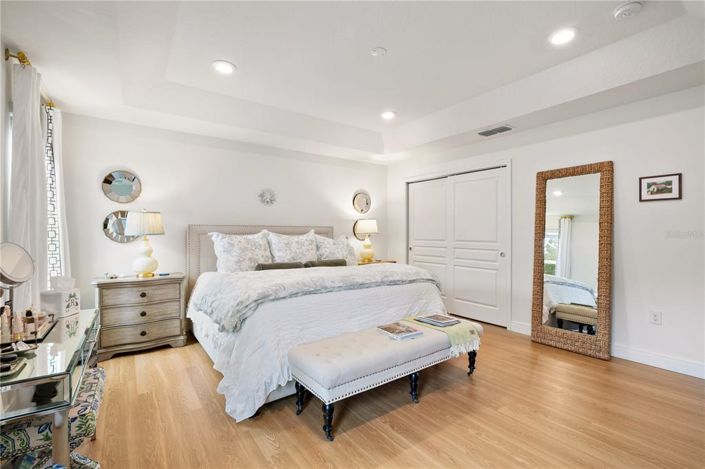 Image No.53-4 Bed Property for sale