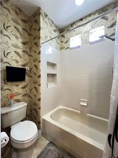 Image No.39-4 Bed Property for sale