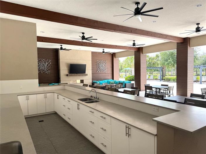 Image No.47-5 Bed Property for sale