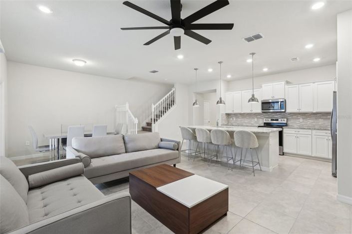 Image No.4-5 Bed Townhouse for sale