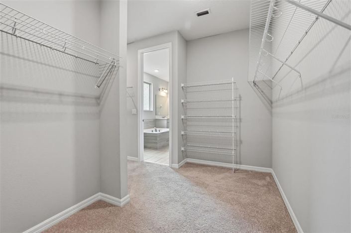 Image No.45-5 Bed Property for sale