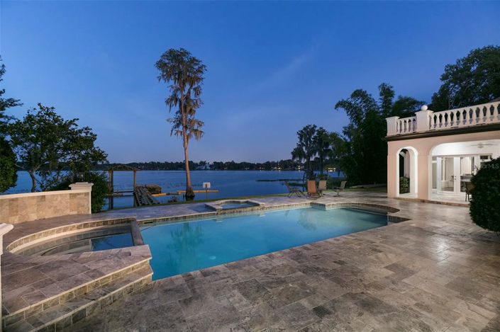 Image No.4-5 Bed Property for sale