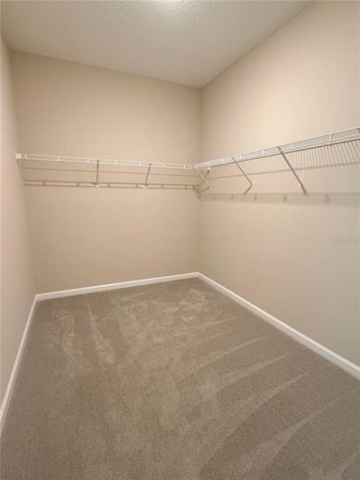 Image No.11-4 Bed Property for sale
