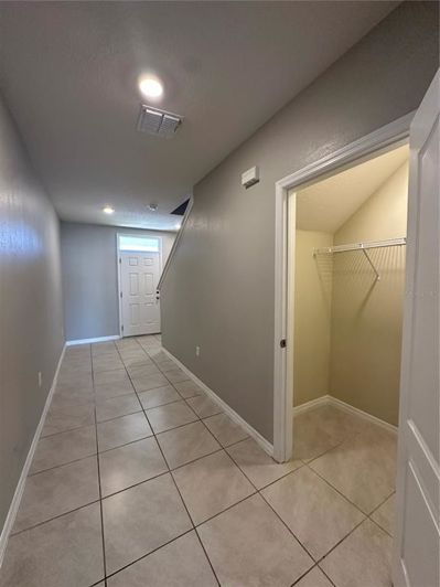 Image No.2-5 Bed Property for sale