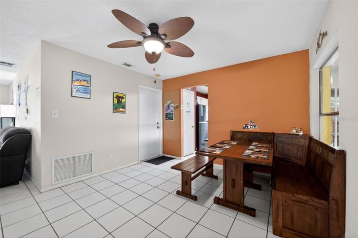 Image No.14-2 Bed Property for sale