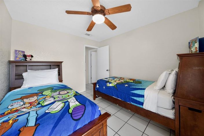 Image No.17-2 Bed Property for sale