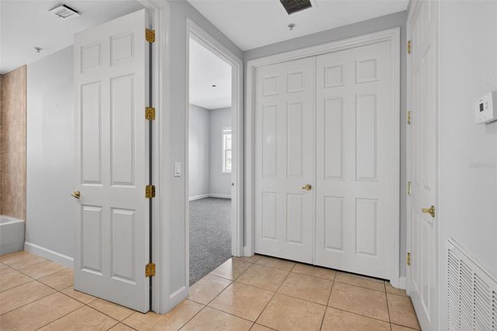 Image No.50-3 Bed Property for sale