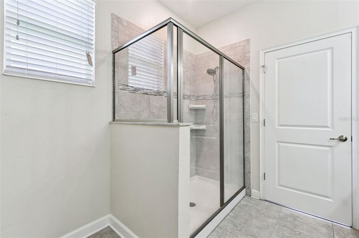 Image No.21-5 Bed Property for sale