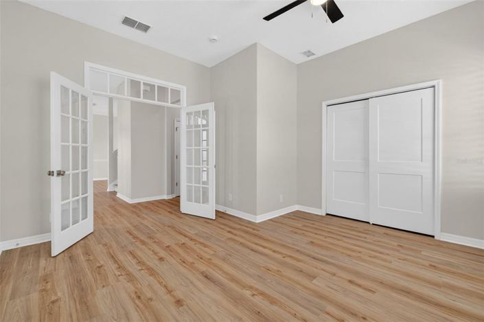 Image No.30-5 Bed Property for sale
