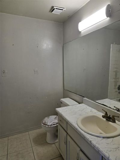 Image No.11-3 Bed Property for sale