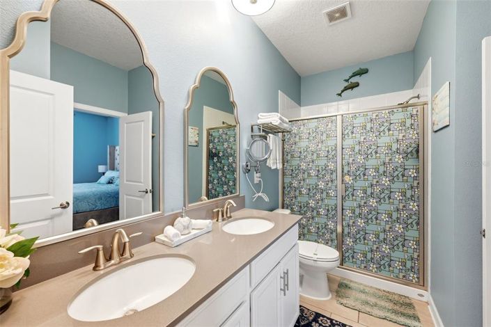 Image No.41-7 Bed Property for sale