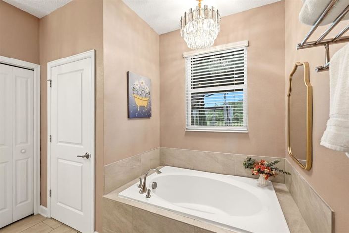 Image No.45-7 Bed Property for sale