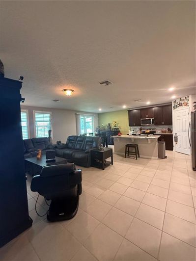 Image No.5-3 Bed Property for sale