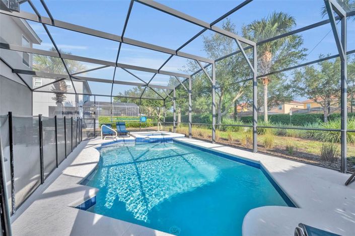 Image No.46-6 Bed Property for sale