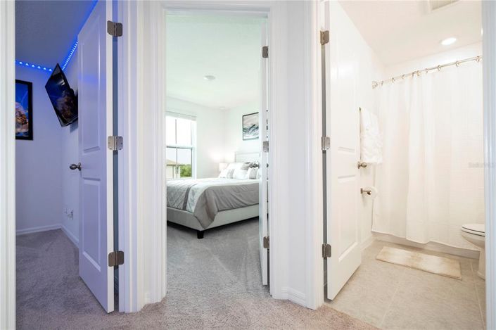 Image No.26-3 Bed Townhouse for sale