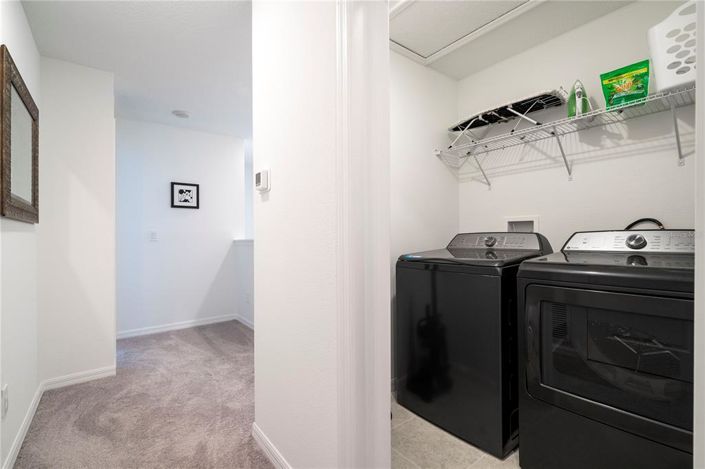 Image No.28-3 Bed Townhouse for sale
