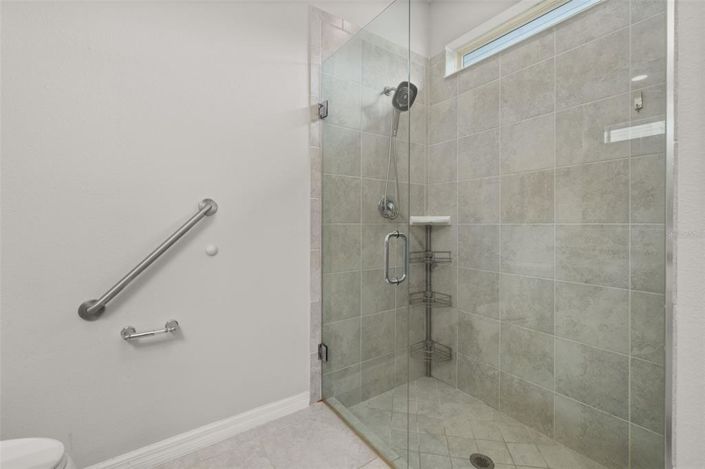 Image No.23-3 Bed Property for sale